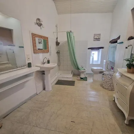 Maison Authentique Au Coeur Du Village De 別荘
