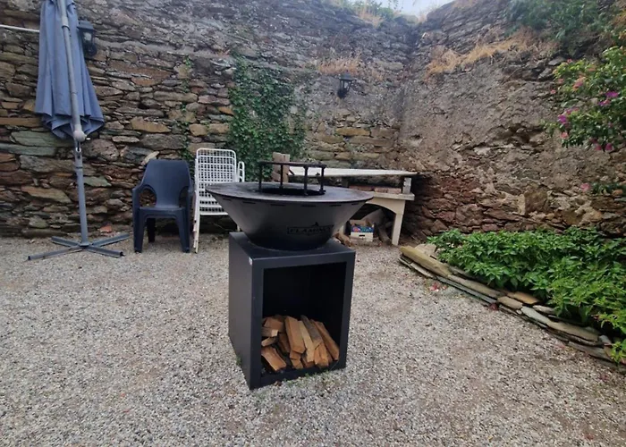 Maison Authentique Au Cœur Du Village De Méria Meria